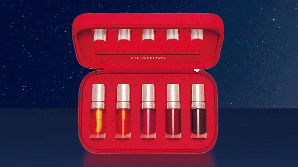 كل شيء يدور حولكِ