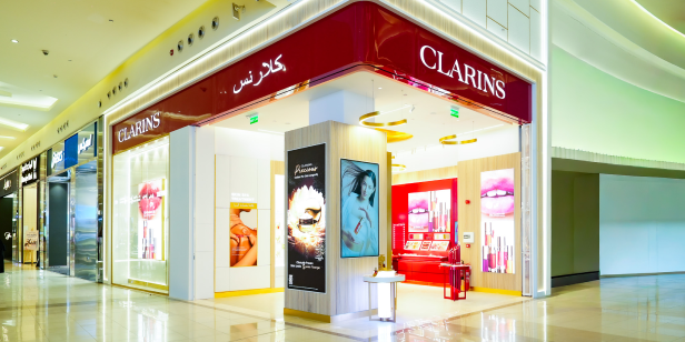 Clarins boutique window