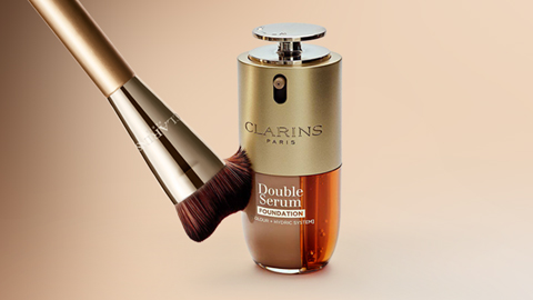DOUBLE SERUM FOUNDATION - 2-in-1 Hybrid Foundation | CLARINS®